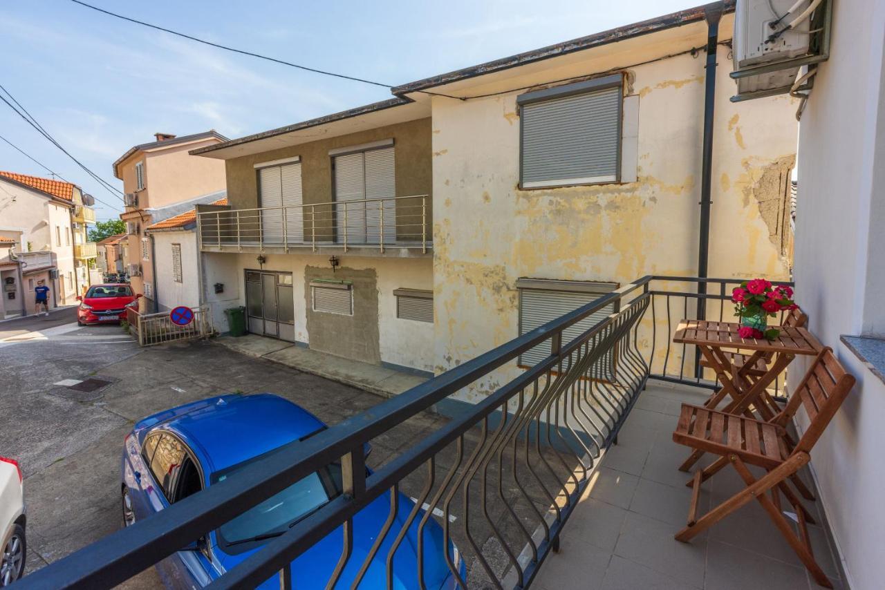 Apartment Robert ツリクヴェニツァ エクステリア 写真