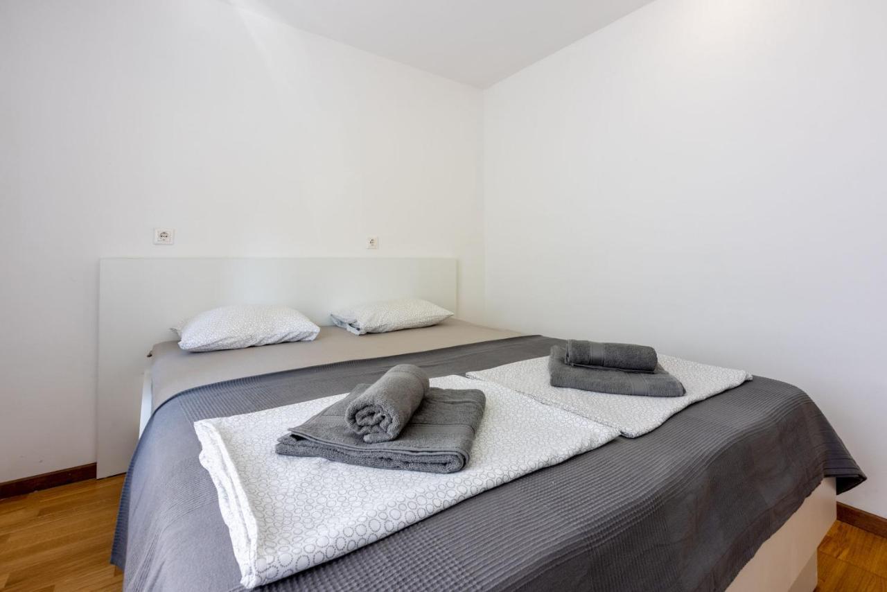 Apartment Robert ツリクヴェニツァ エクステリア 写真